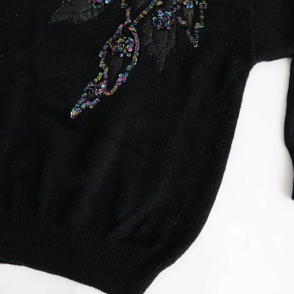 Vintage Black with Beaded Floral Knit Crewneck Sweater - Picture 6 of 12